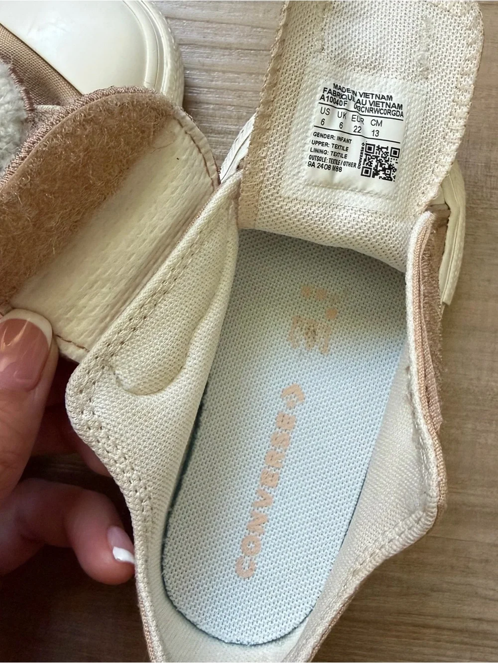 Converse cute slip